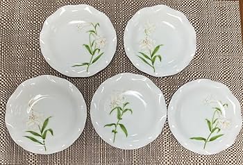 深川製磁　白百合　トリプレット　3枚組　② フリルトレイ 白百合 トリプレット（3枚組） | 有田焼 深川製磁｜公式